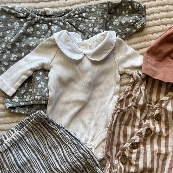 Newborn Baby Bundle - Picture 3 of 10